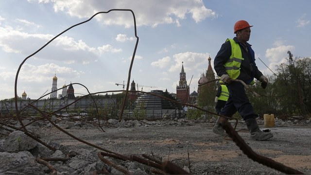 SZ: За реконструкцию Тверской москвичи платят пробками и нервами