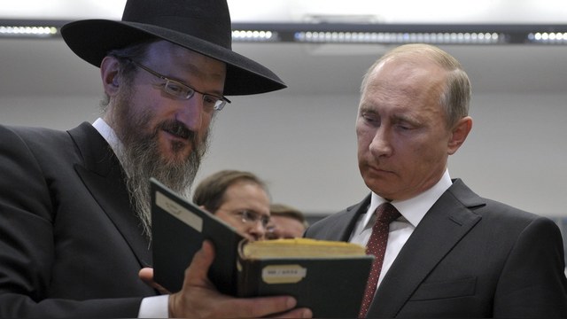 Nana10: Российские евреи больше не боятся ходить в синагогу