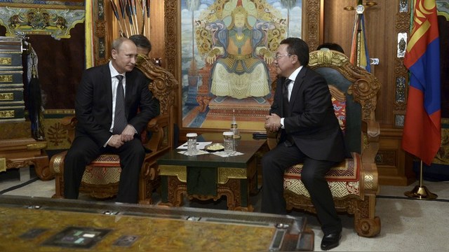 Владимир Путин: ГЭС в Монголии подкосит экологию Байкала
