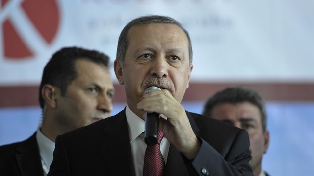 SZ: К примирению с Москвой Эрдогана подтолкнул страх перед изоляцией