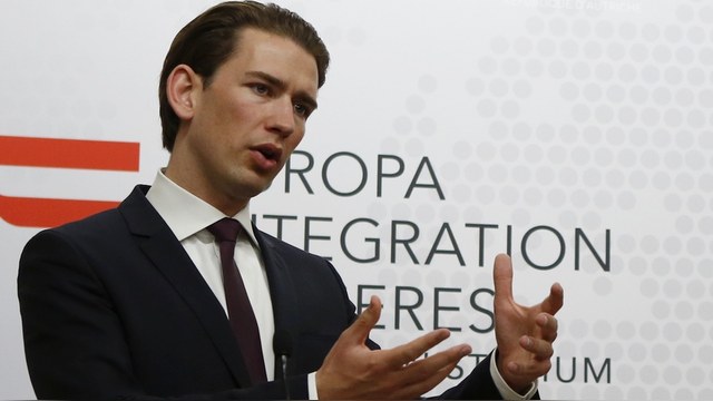 Глава МИД Австрии сожалеет, что санкции против России продлили без обсуждения