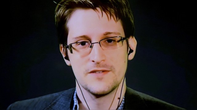Bild: Сноуден стал для ФСБ своим, но счастья это ему не принесет