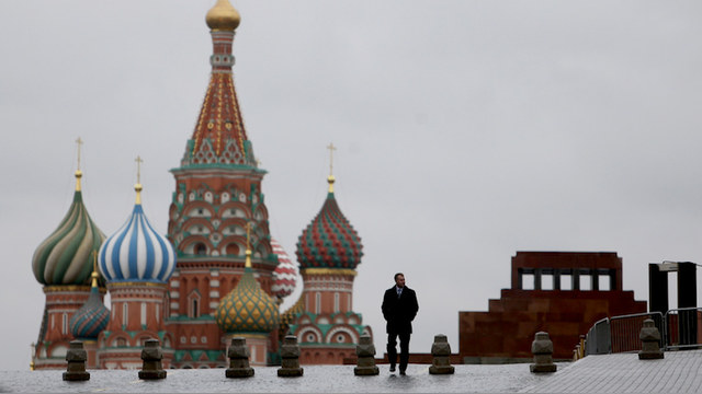 Welt: Россия «переписывает историю», пользуясь нерешительностью Запада