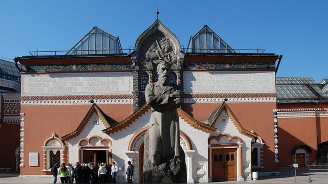 Киев «объявил войну» Третьяковке из-за крымских картин Айвазовского