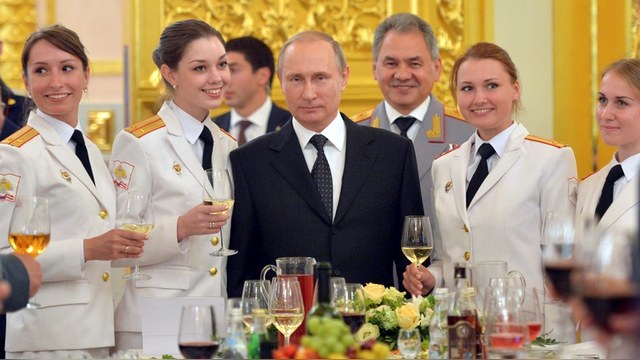 WP: При Путине элита России настроена воинственно и антиамерикански 