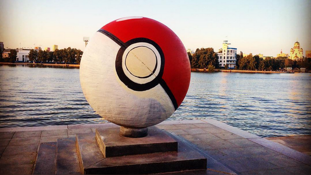 BuzzFeed: Мэр Екатеринбурга одобрил памятник Pokémon Go в своем городе 