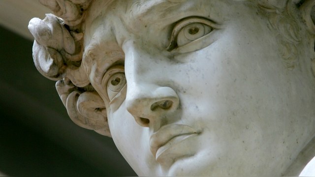 Le Figaro: Лицемеры из Петербурга требуют одеть статую Микеланджело