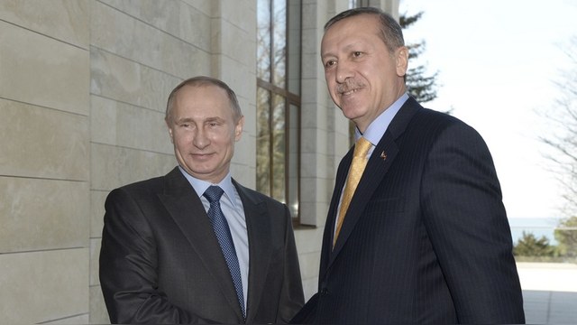 L'Hebdo: Дружба Эрдогана и Путина пугает западных партнеров Анкары 