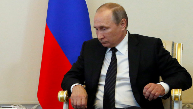 GW: Путин меняет красноречивых друзей на верных охранников