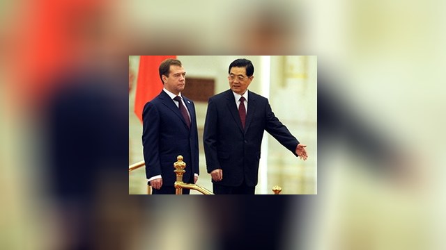 Россия и Китай запускают совместный нефтепровод 