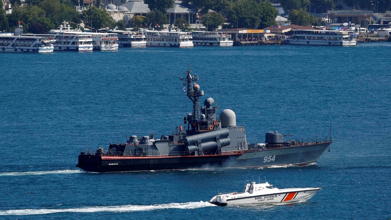 IBT: Россия проведет учения ВМФ на фоне обострения отношений с Киевом