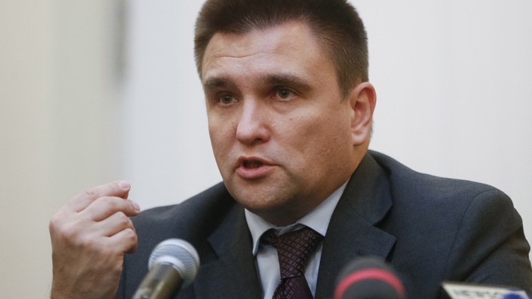 N-TV: Украина думает ввести визы для «отфильтровки российских агентов»