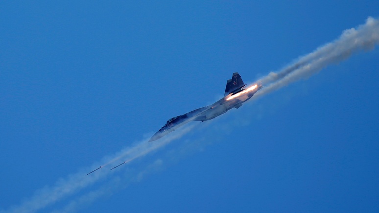 Air Force Times: Для американских пилотов враг выглядит как Су-35
