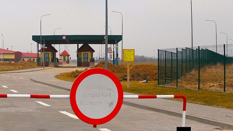 Wyborcza: Россия воздвигла забор на границе с Польшей, а потом он исчез 