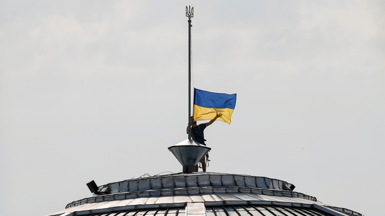 GP: Заблокировав выплаты, Запад показал свое недовольство Украиной