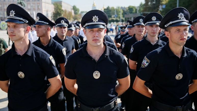 Канада даст Украине новый транш на обучение и экипировку полиции