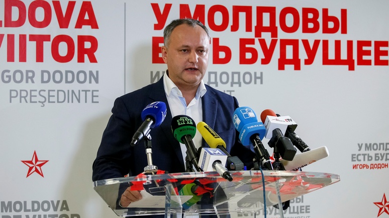 Le Monde: Лидер президентской гонки в Молдавии стремится подражать Путину