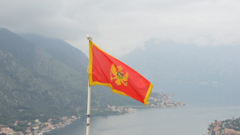 FT: Россия отрицает свою причастность к «заговору» в Черногории  