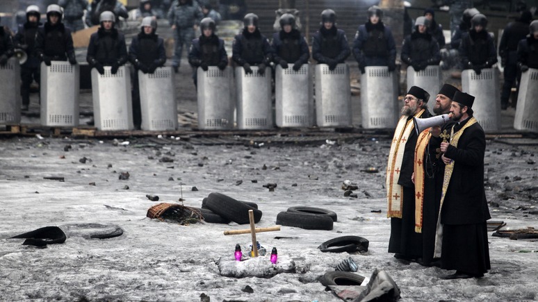 Корреспондент: Католики Украины выяснят, был ли на «майдане» Бог