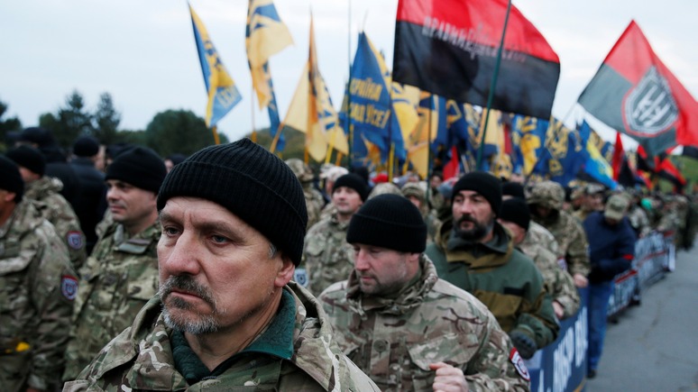 Командир «Азова»: Украина умоется кровью в случае конфликта с Россией