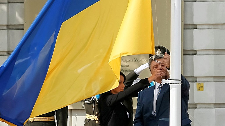 1+1: Украина возмущена тем, как над ней «надругались» в Москве и Варшаве