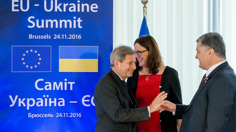 Евродепутат: С безвизовым режимом ЕС обманывает и себя, и Украину