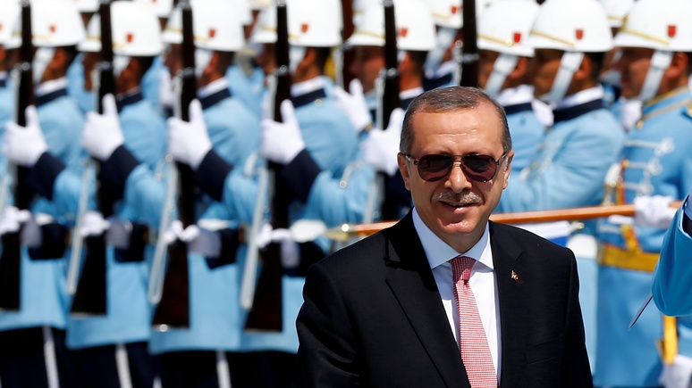 Times: Турция заменяет «прозападных» офицеров «пророссийскими»
