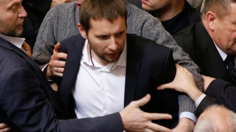 112: Украинский депутат назвал убийцу российского посла в Турции героем