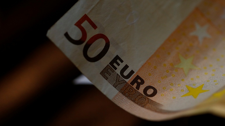 BBC: в США предрекают закат евро через полтора года