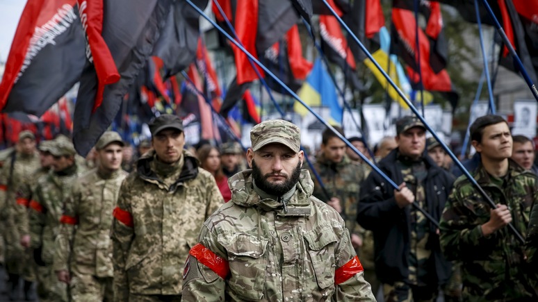Washington Post: игнорируя «Правый сектор», Киев играет с огнём 