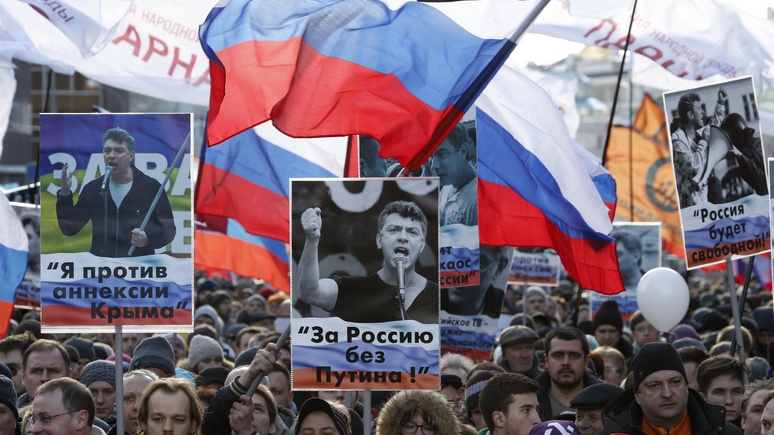 Standard: Немцов был образцом для России, а пропаганда сделала его врагом народа