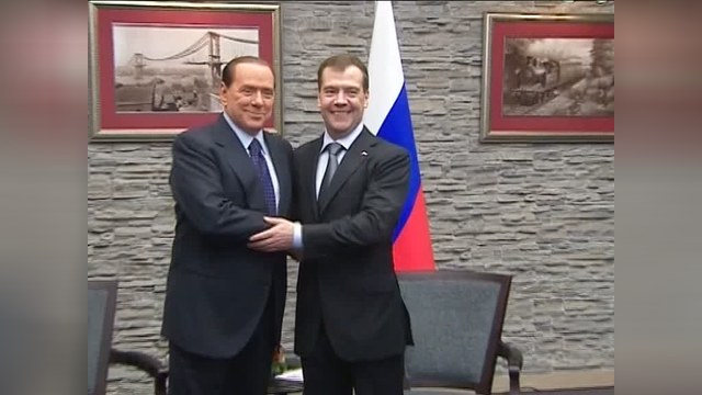 Медведев встретился с Берлускони в Сочи 