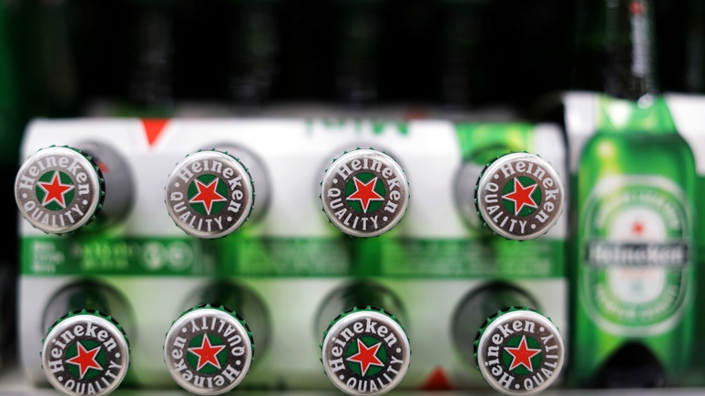 Bloomberg: Будапешт бросил вызов «коммунистической звезде» Heineken