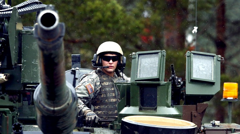 NZZ: европейцы зря боятся — по военной мощи НАТО в разы сильнее России
