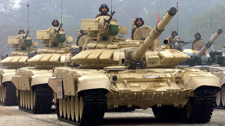 Bloomberg: Индии нужны российские технологии для модернизации своих танков