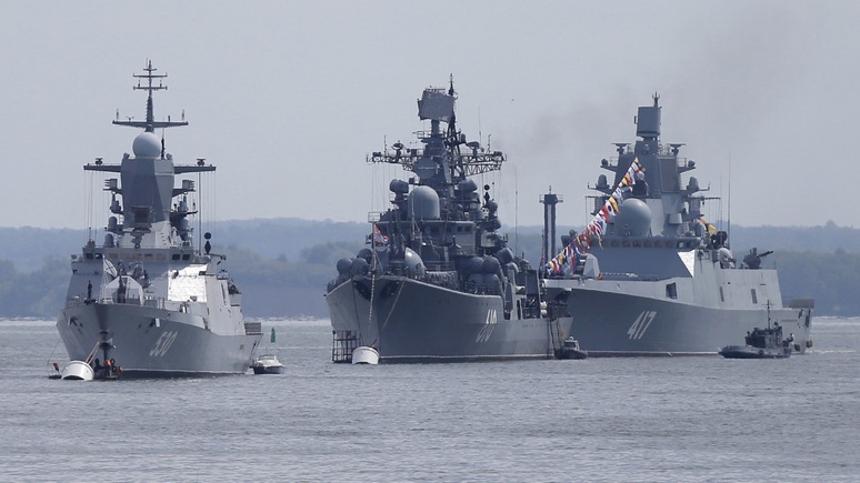 Адмирал США: российский флот в Европе ведёт себя активнее, чем в холодную войну