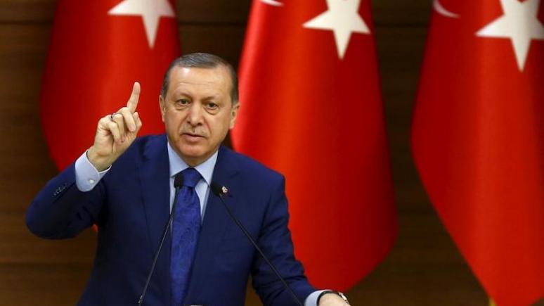 Daily Mail: Эрдоган «похоронил демократию», как до этого — Путин 