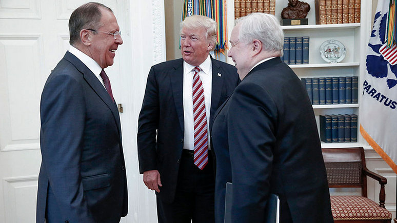 NYT: Лаврова и Трампа в Белом доме фотографировал русский — американцев не пустили