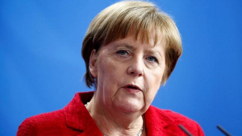 Меркель: без Москвы невозможно урегулировать конфликты в Сирии и Ливии