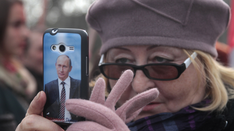 La Croix: россиянки любят мужчин «наподобие Путина» и всё решают за них