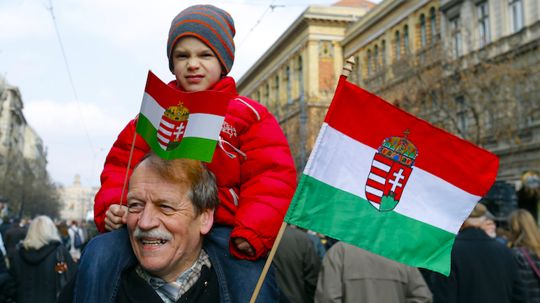 Глава МИД Венгрии: при украинских законах жить тяжелее, чем при советской власти 