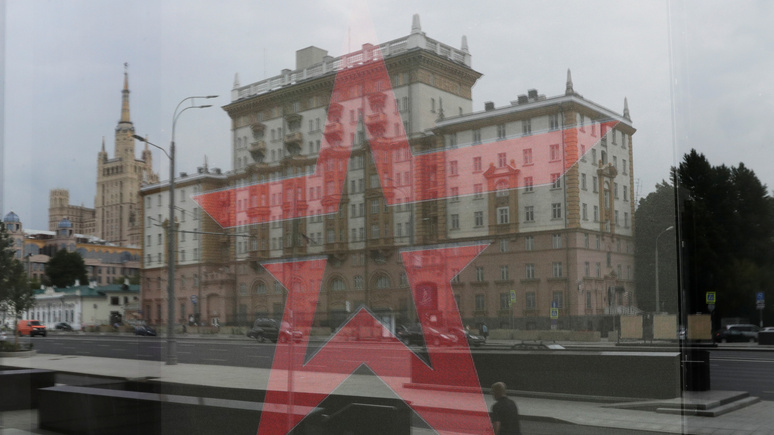 Times: посольство США в Москве будет охранять фирма бывшего «босса» Путина