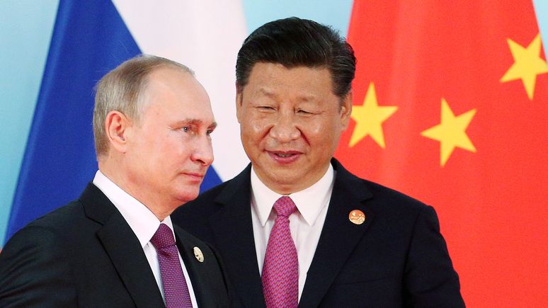 Global Times: сближаясь с США, Китаю нельзя забывать о России