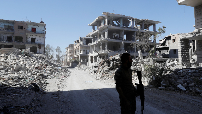 «Грязный секрет Ракки»: BBC выяснила, как Запад помогал боевикам ИГ сбежать из города 