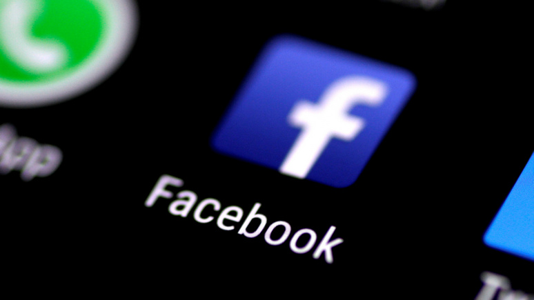 Bloomberg: «специальный инструмент» покажет, кто в Facebook подписался на «российскую пропаганду»