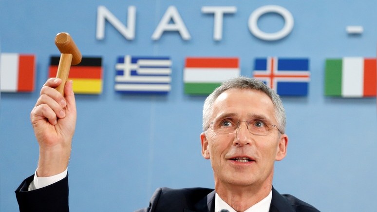 EurActiv: за заслуги в противостоянии современным угрозам Столтенберга оставили у руля НАТО до 2020-го