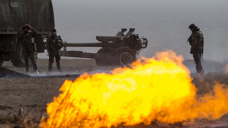 NI: продавать оружие Киеву — всё равно что лить бензин на тлеющие угли