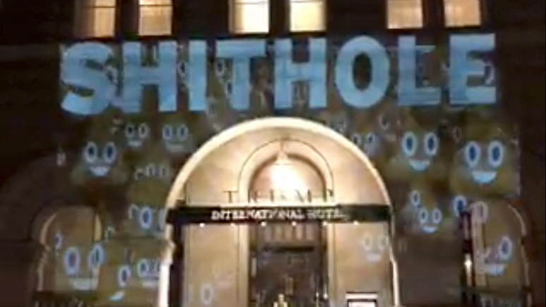 HuffPost: отель Трампа в Вашингтоне с помощью видеопроекции превратили в «грязную дыру»