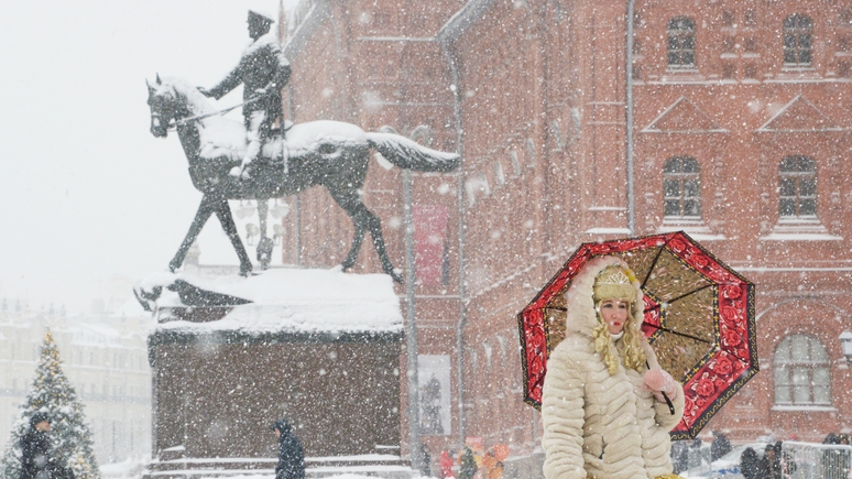 Ouest-France: на Москву обрушился самый мощный снегопад за всю историю метеонаблюдений 