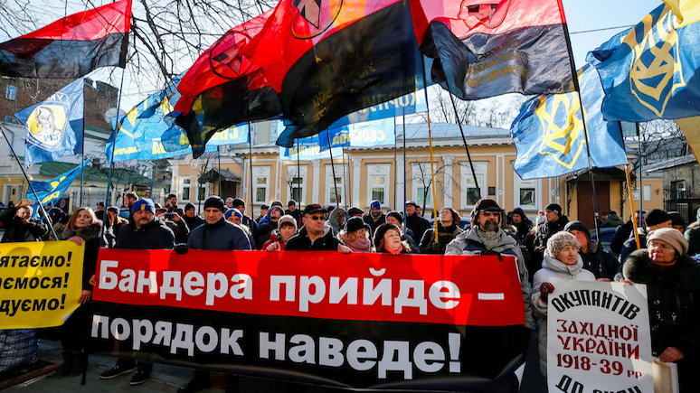 TVN24: на «антибандеровский» закон украинцы ответили пикетами у польских консульств